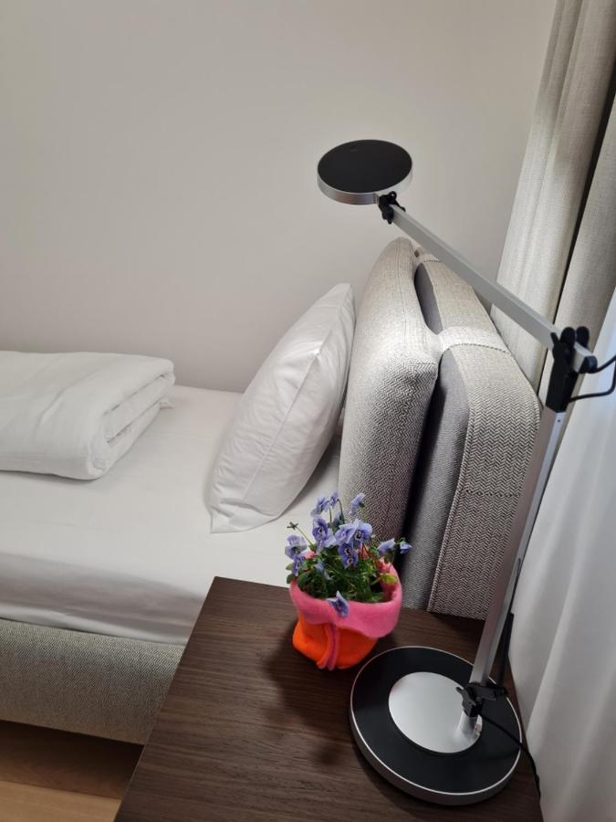 Sole Di Diana Luxury Apartments Πεσκιέρα ντελ Γκάρντα Εξωτερικό φωτογραφία